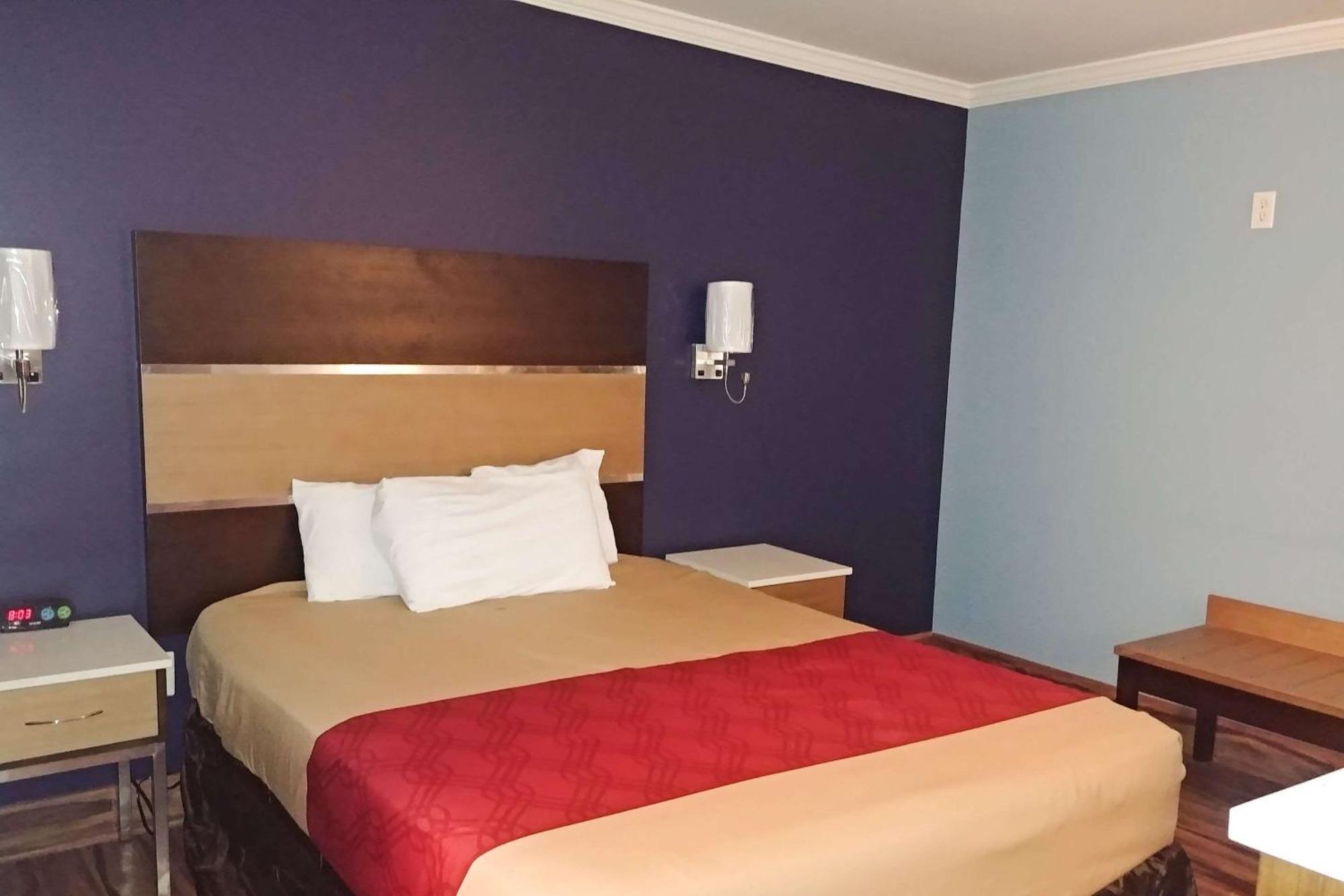 Econo Lodge Milldale - Southington Exterior foto