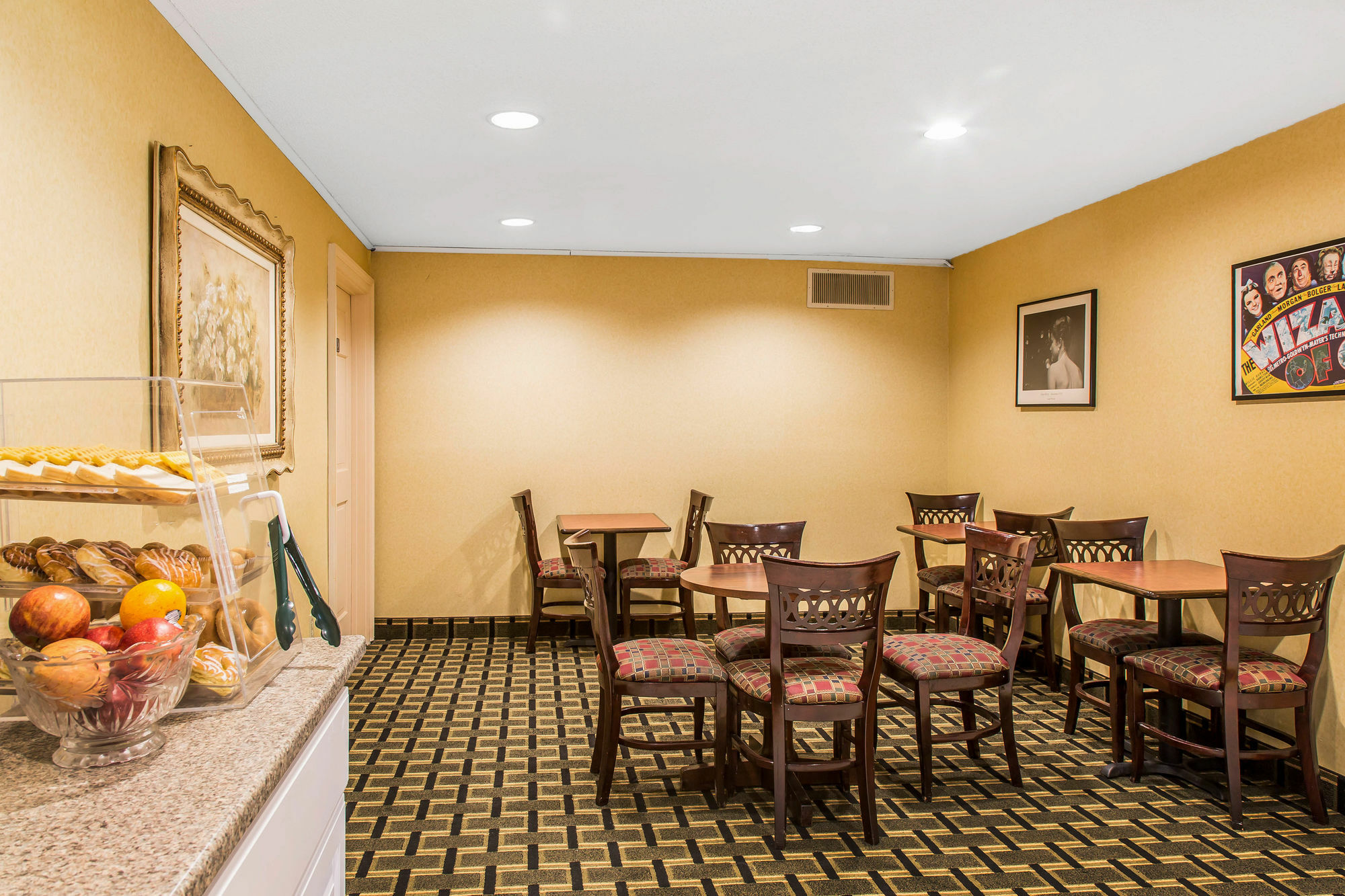 Econo Lodge Milldale - Southington Exterior foto